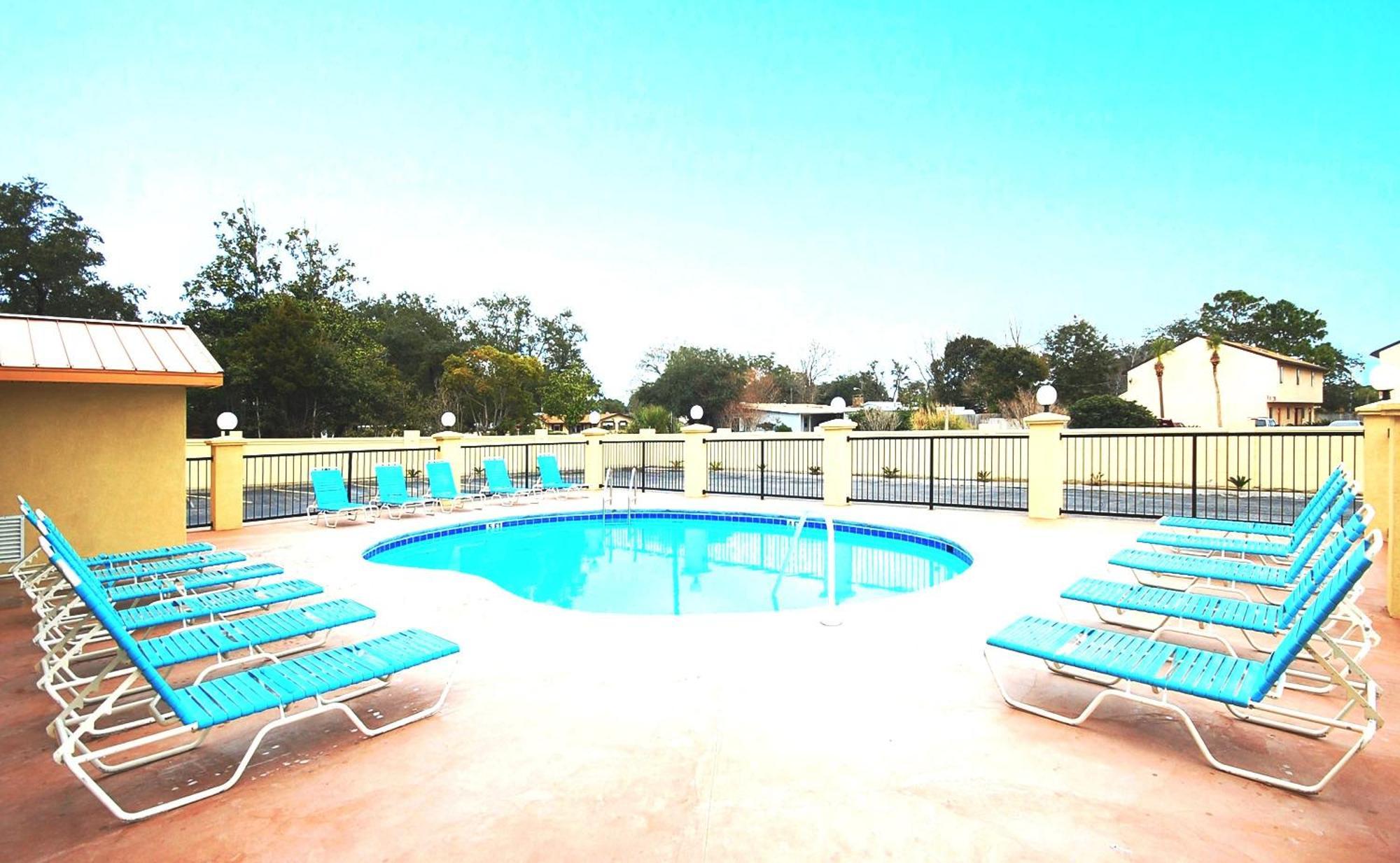 פורט וולטון ביץ' Fairway Inn מראה חיצוני תמונה